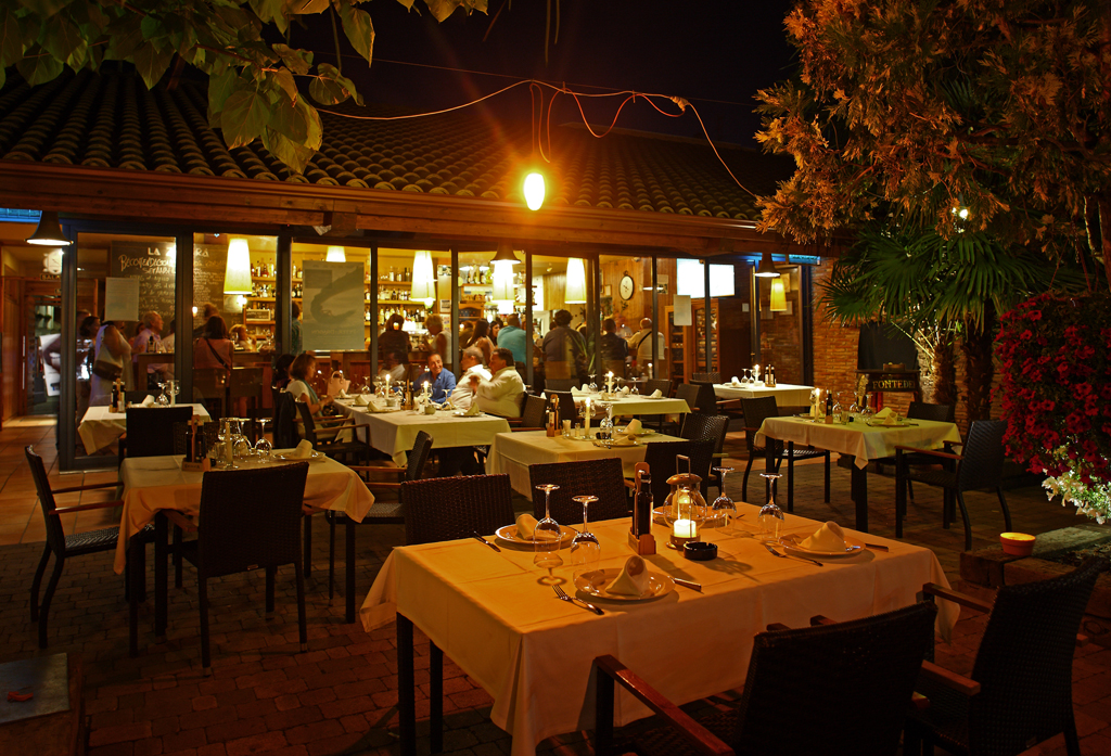 Restaurante La Zingara90. Terraza